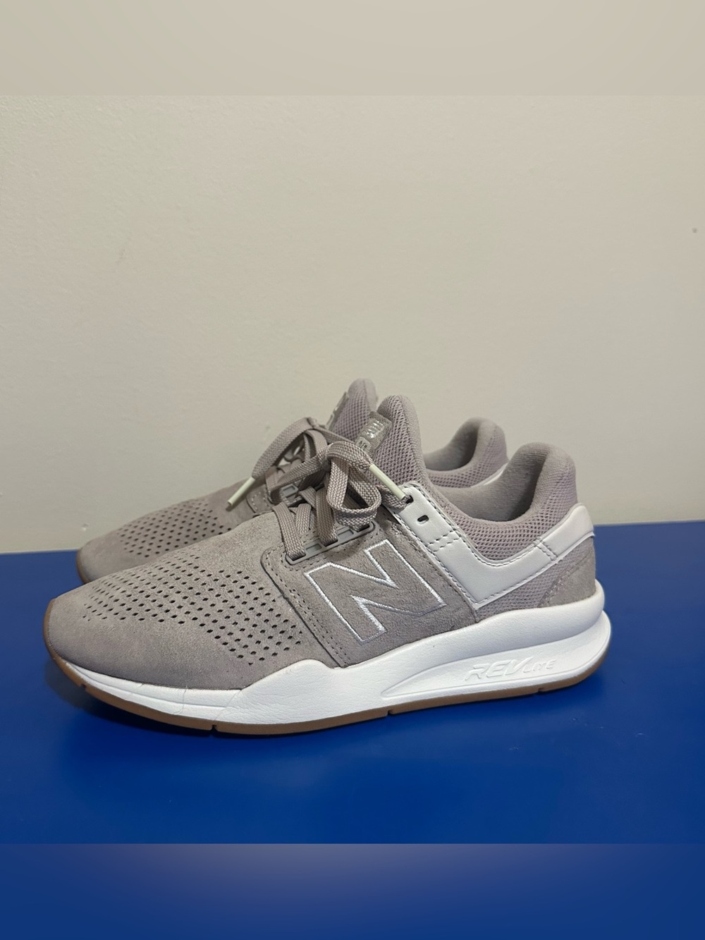 Womens New Balance 247 light grey sneakers with REVlite midsole. GUC. Size 7.5.